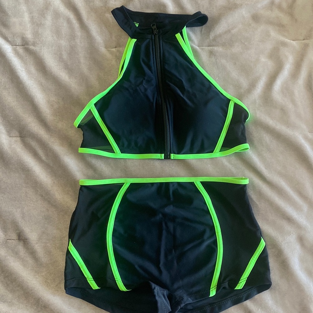 SHEIN Swimsuit Size Small. Black and Green. Never worn.